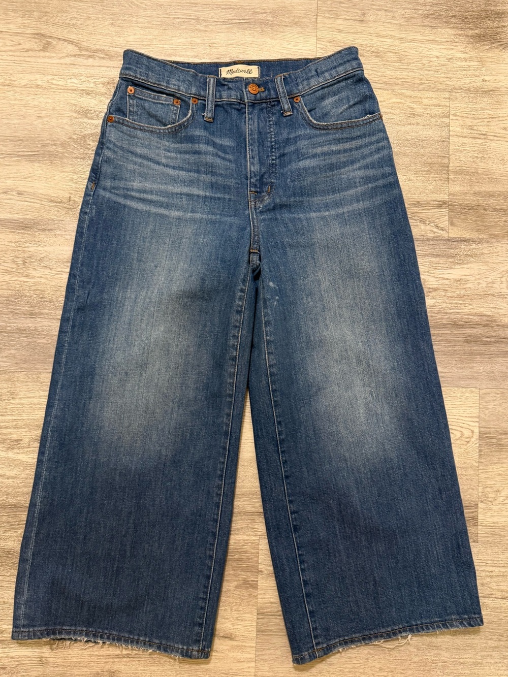 Madewell Blue Wide-Leg Crop Jeans with Faded Whiskering